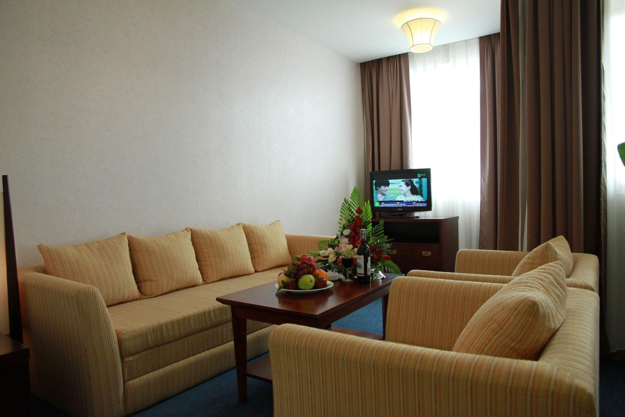 Dakruco Hotel Buon Ma Thuot Bagian luar foto