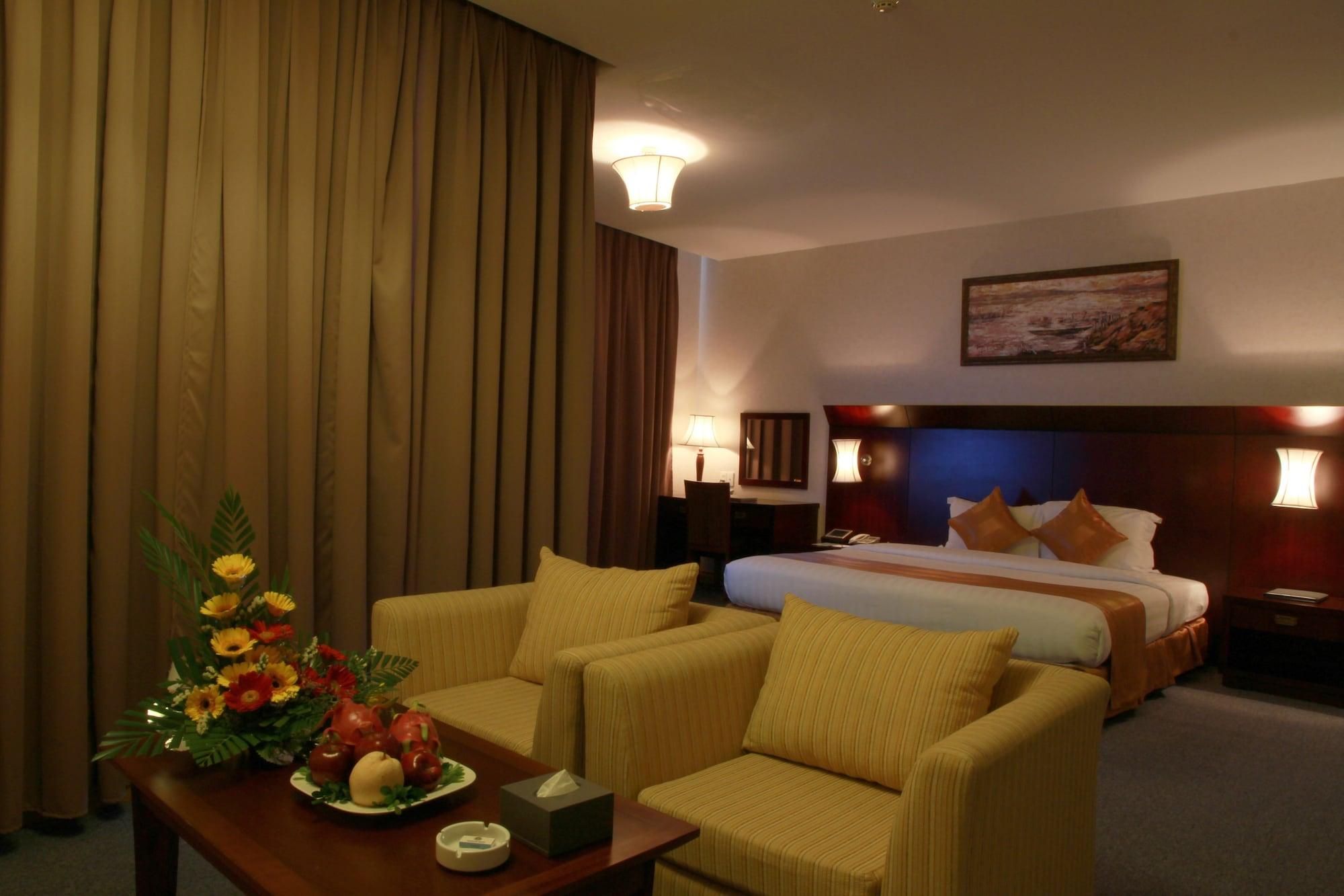 Dakruco Hotel Buon Ma Thuot Bagian luar foto