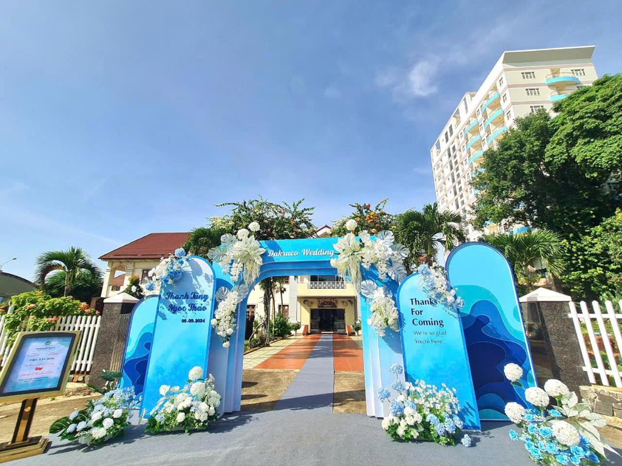 Dakruco Hotel Buon Ma Thuot Bagian luar foto