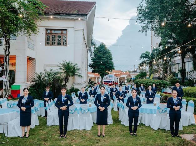 Dakruco Hotel Buon Ma Thuot Bagian luar foto
